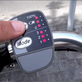 Vélos électriques en magasin